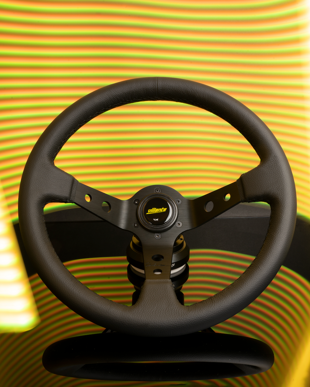 Viilante- Horn Button - Yellow/Black